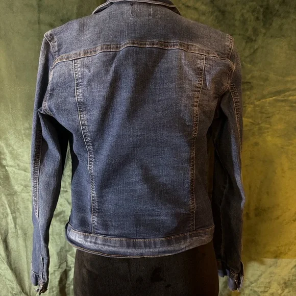 Classic Blue Women's Jean Jacket - Picture 3 of 3